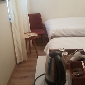 Economy Kamer met Twee Aparte Bedden